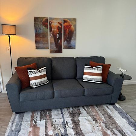 1414- Heart Of Waikiki With Kitchen - Free Parking - City View Гонолулу Екстер'єр фото