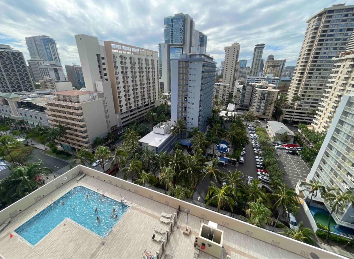 1414- Heart Of Waikiki With Kitchen - Free Parking - City View Гонолулу Екстер'єр фото